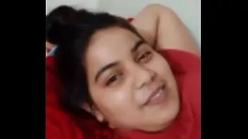 Riproduci Sesso in videochiamata con la mia ragazza 007