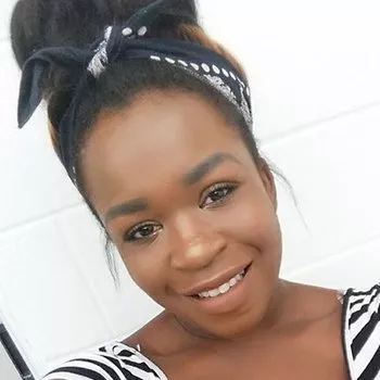 Pornostar Harmonie Marquise