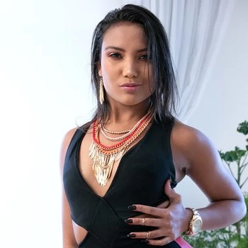 Star du porno Marcella Schultz