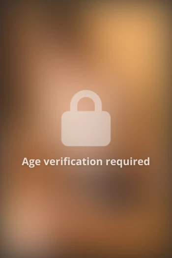 Pornstar Marley Brinx